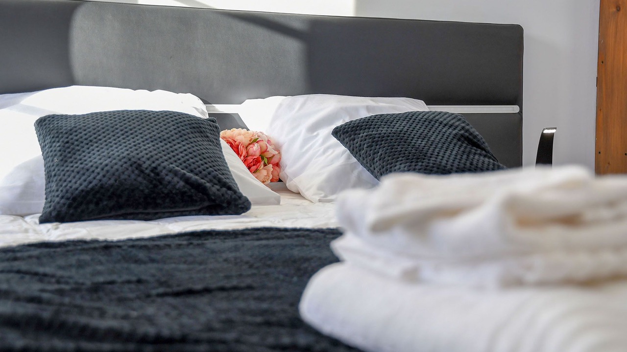 Photo of Bedroom in Oeuilly