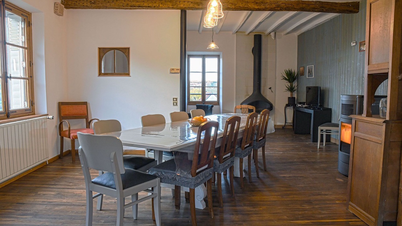 Photo of Others in Oeuilly