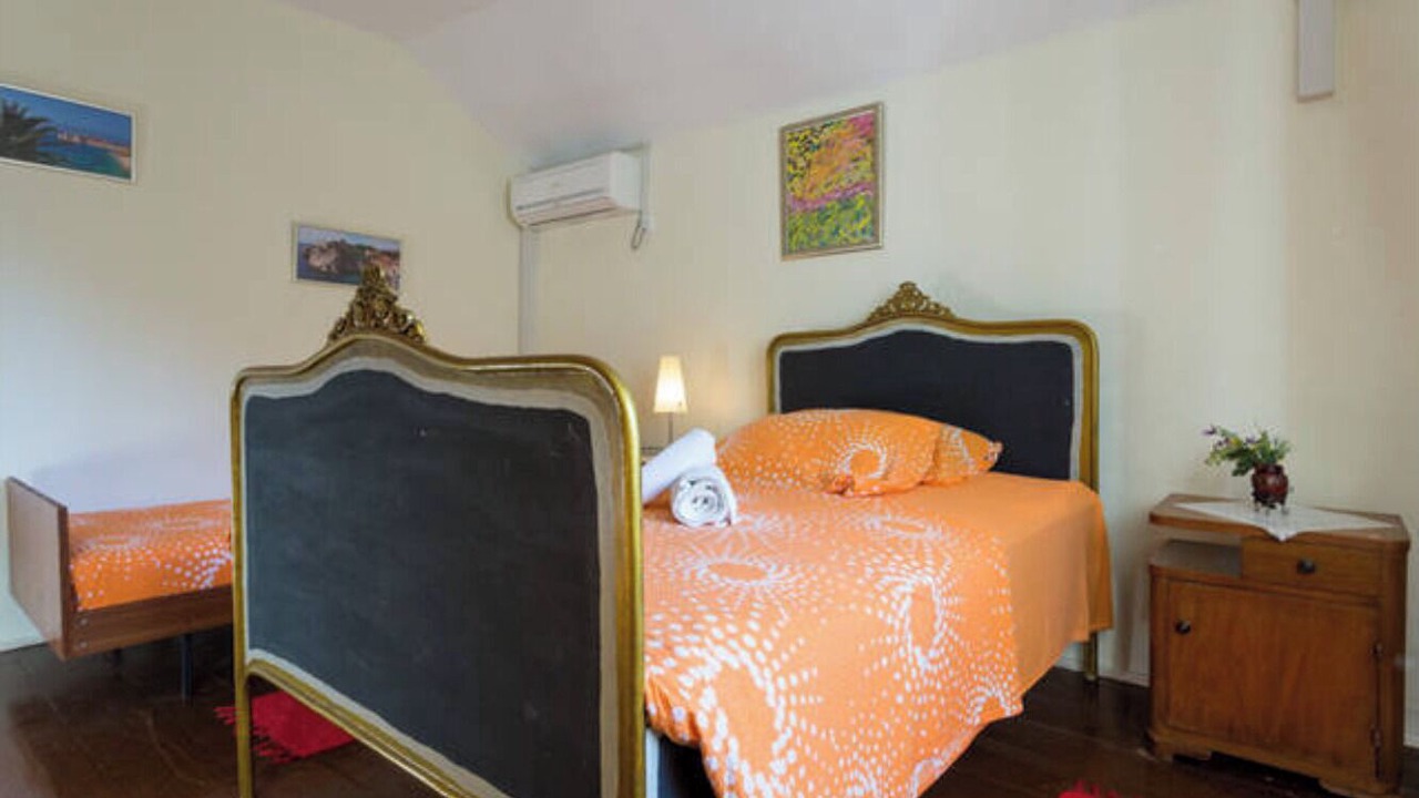 Photo of Bedroom in Komaji