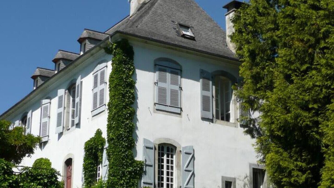 Photo of Outdoor in Salles