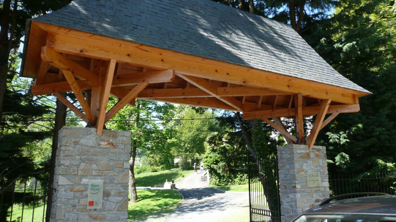 Photo of Outdoor in Salles