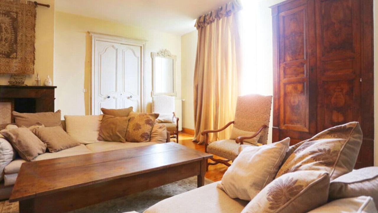 Photo of Livingroom in Salles