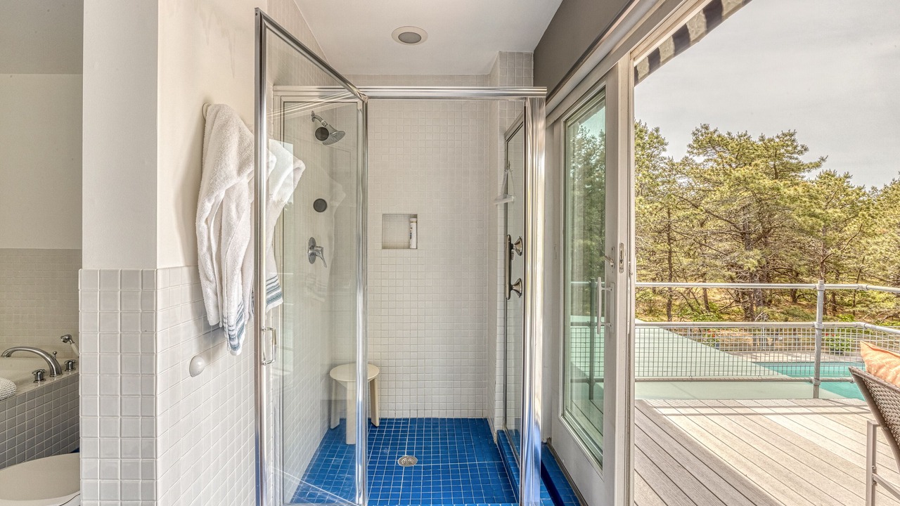 Photo of Bathroom in Napeague