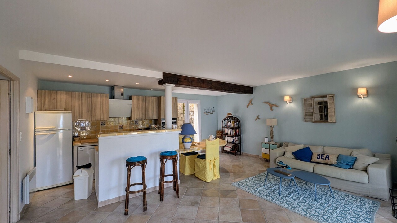 Photo of Livingroom in Verghia