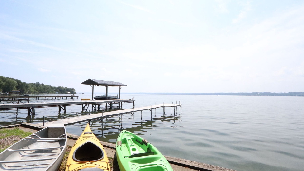 Photo of Others in Teall Beach