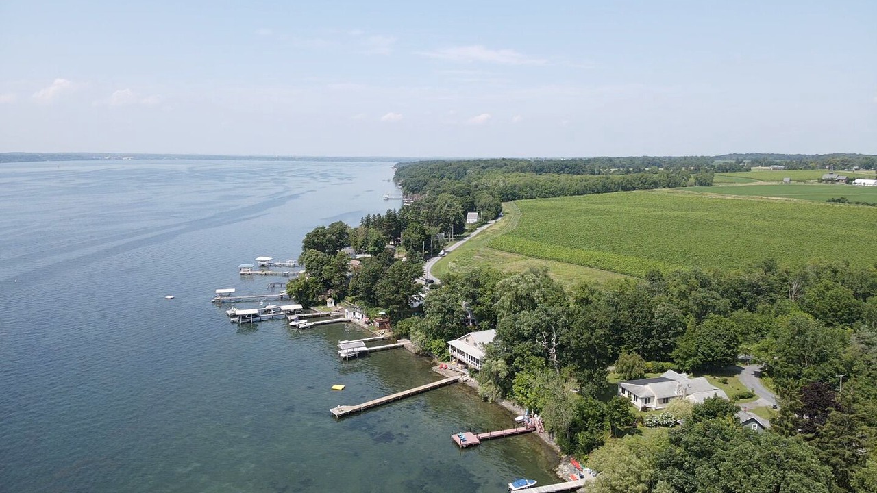 Photo of Others in Teall Beach