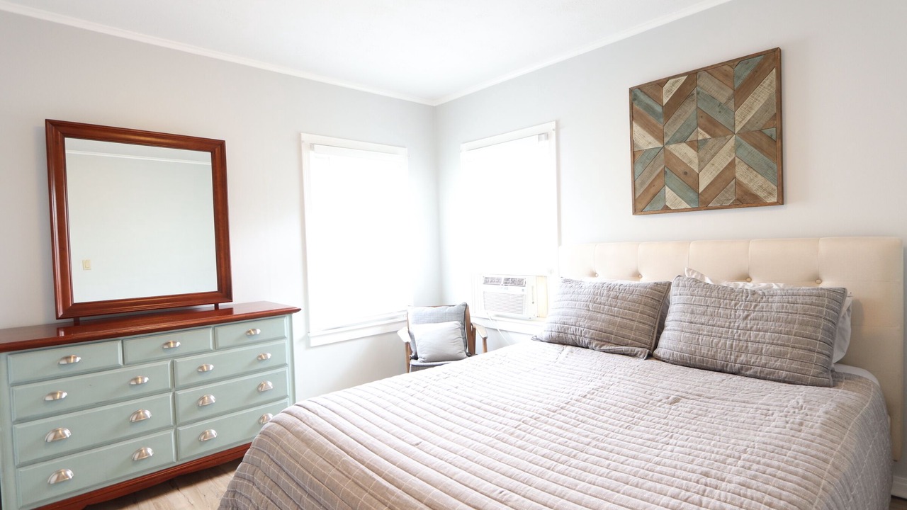 Photo of Others in Teall Beach