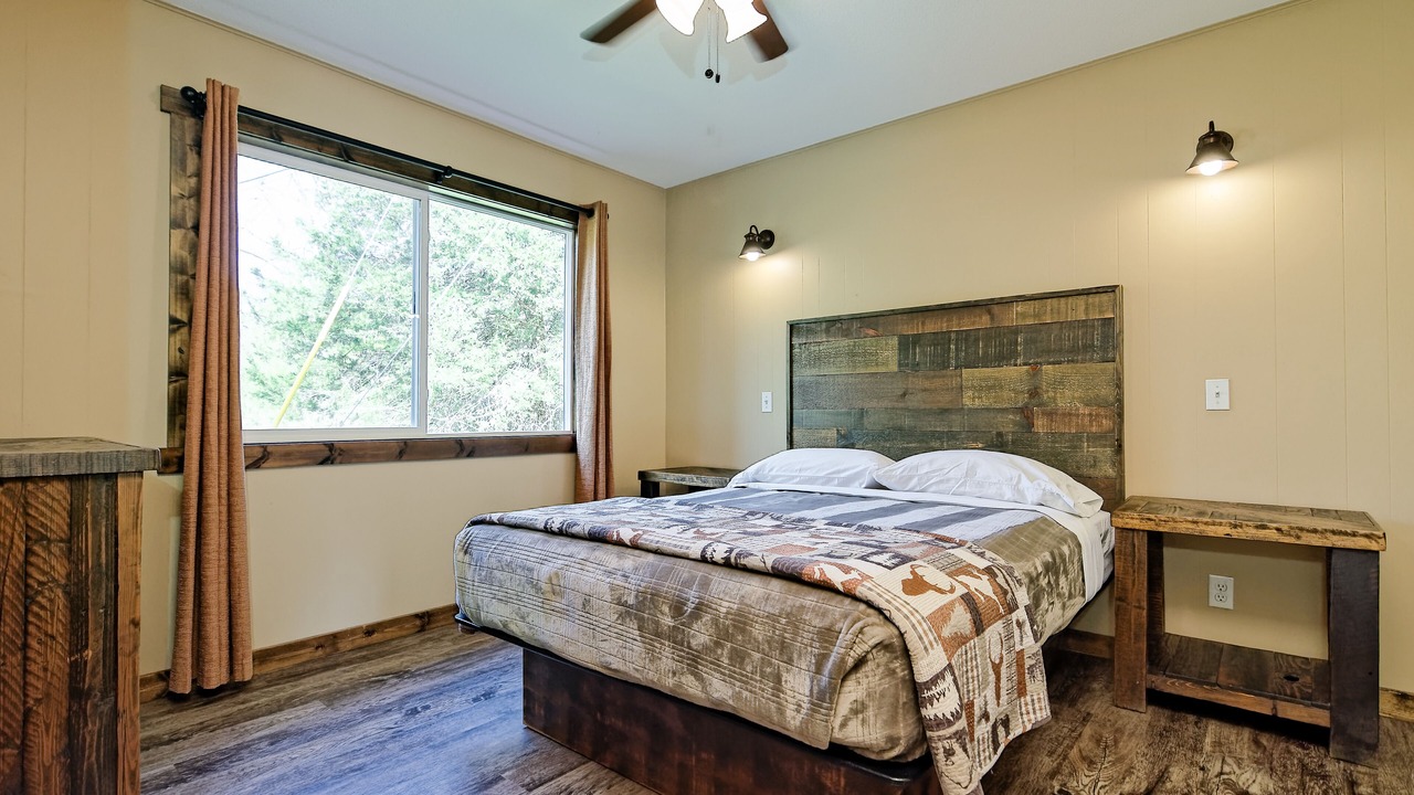 Photo of Bedroom in Branson