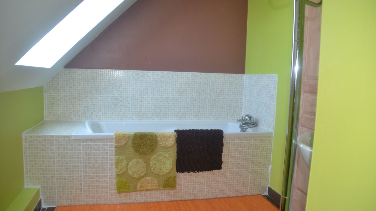 Photo of Bathroom in Equemauville