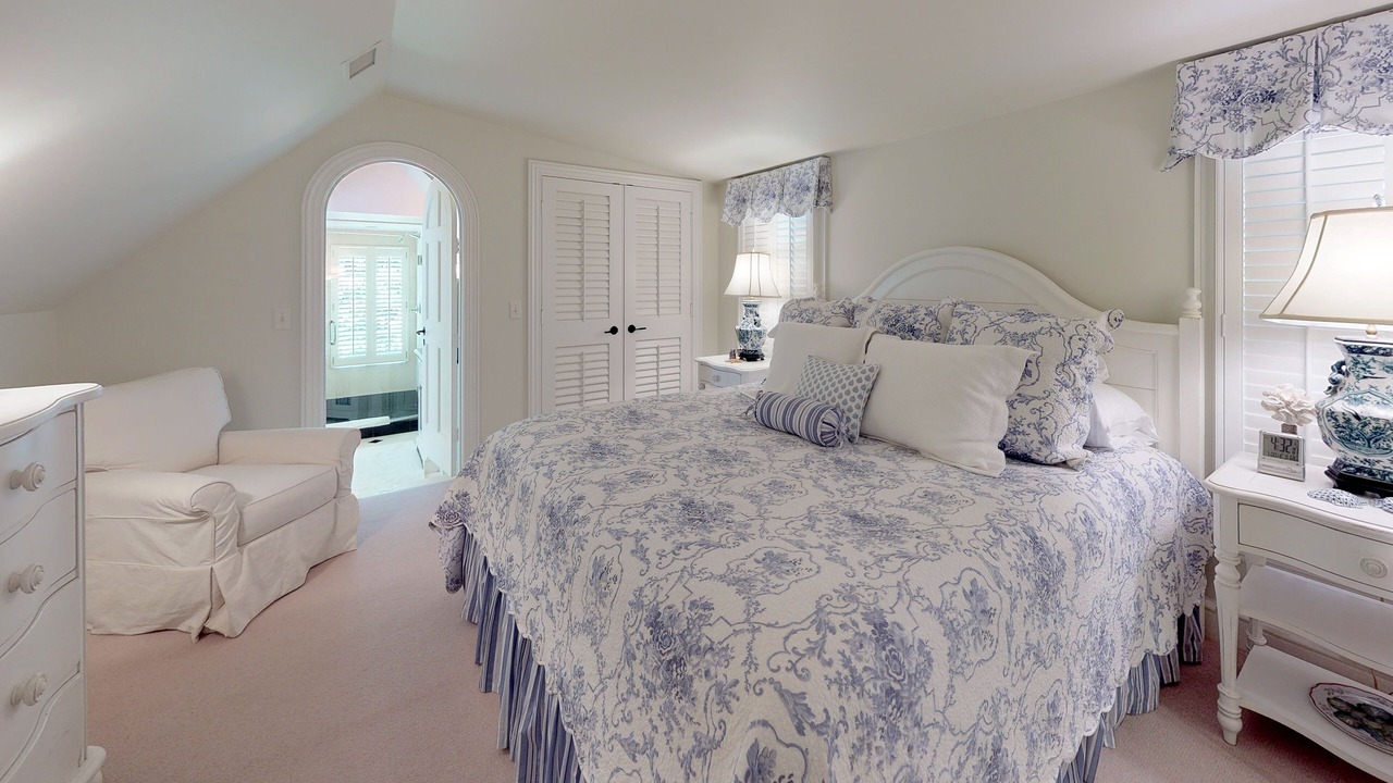 Photo of Others in Sea Island