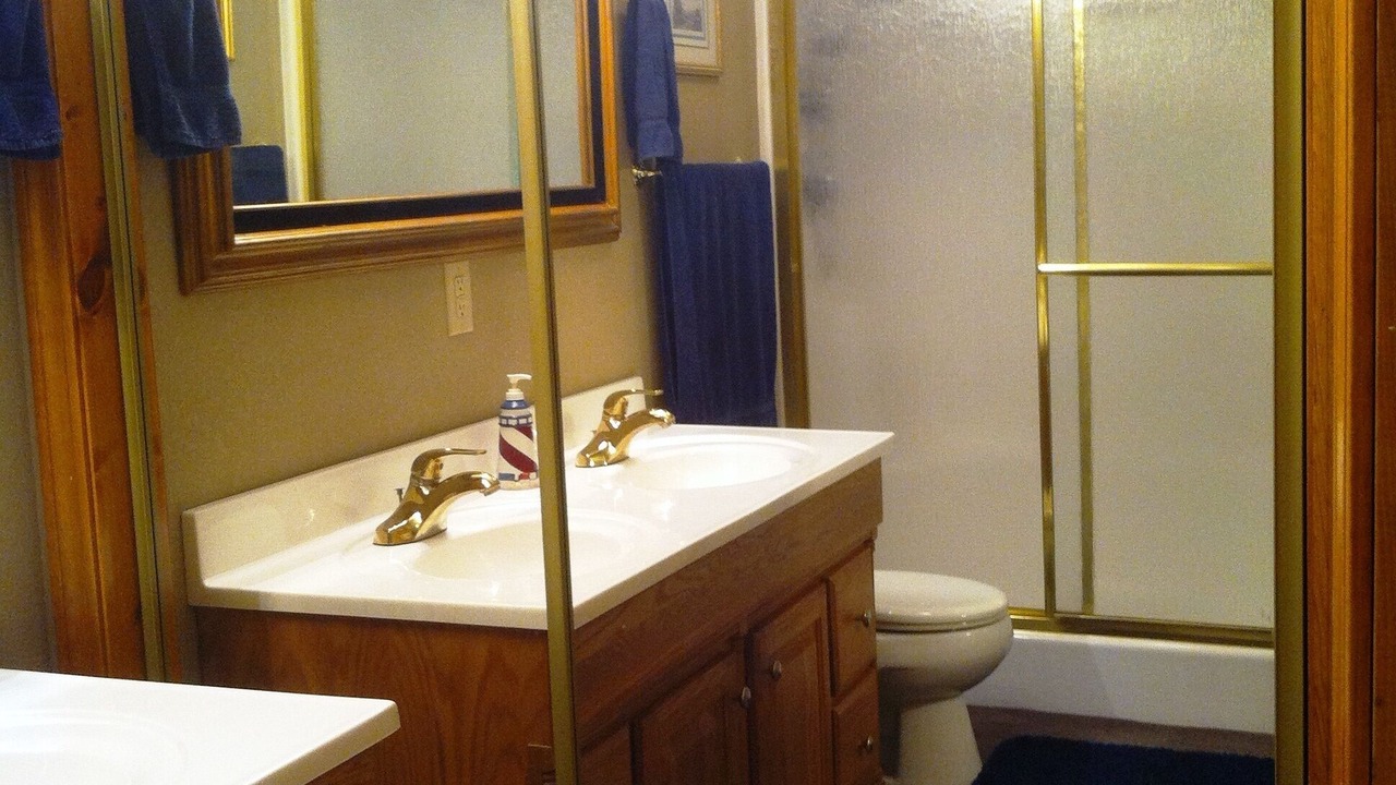 Photo of Others in Eucha