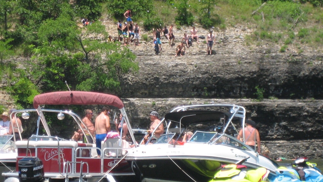 Photo of Others in Eucha