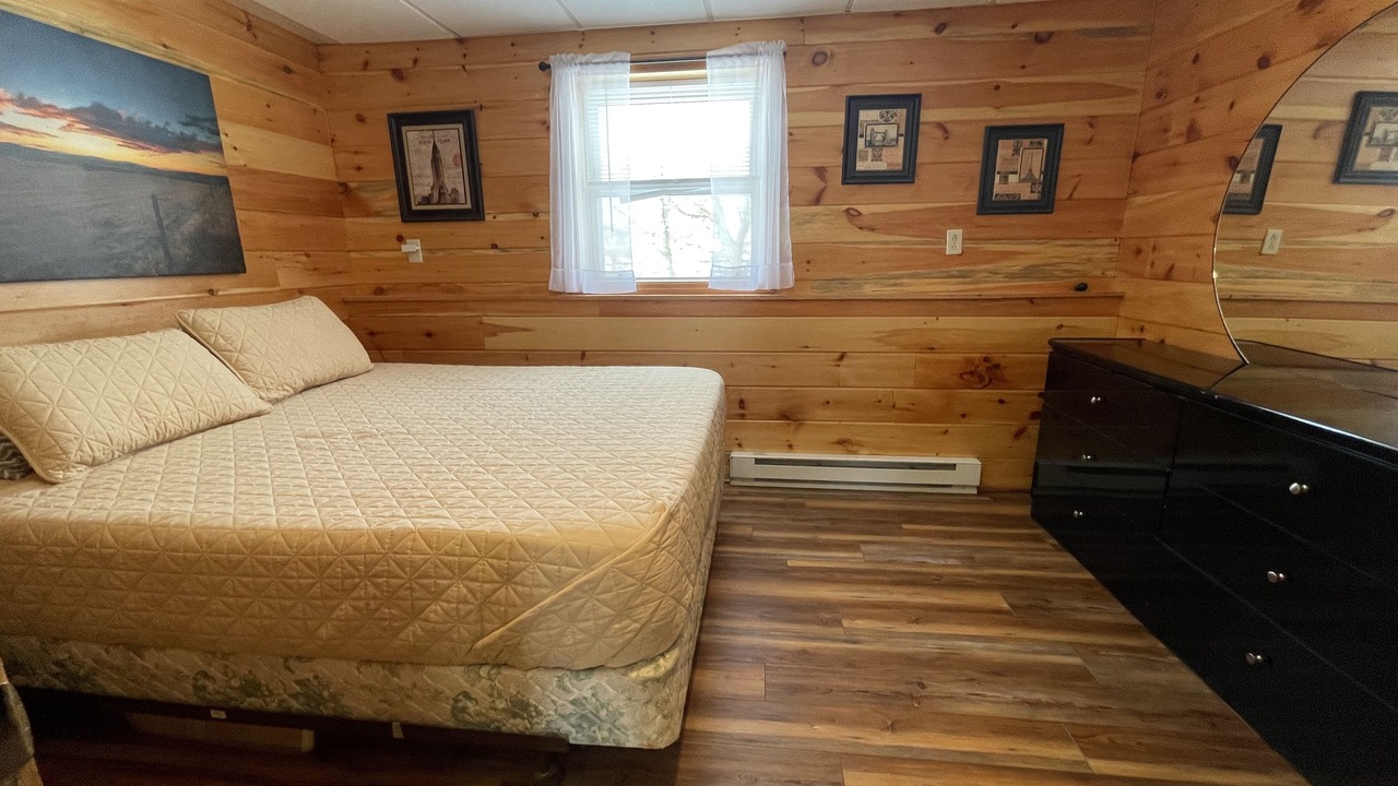 Photo of Bedroom in Richfield Springs