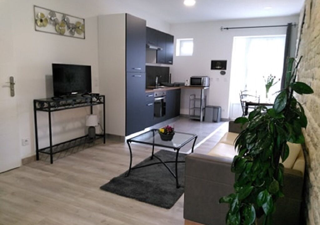 Photo of Livingroom in Coulombs