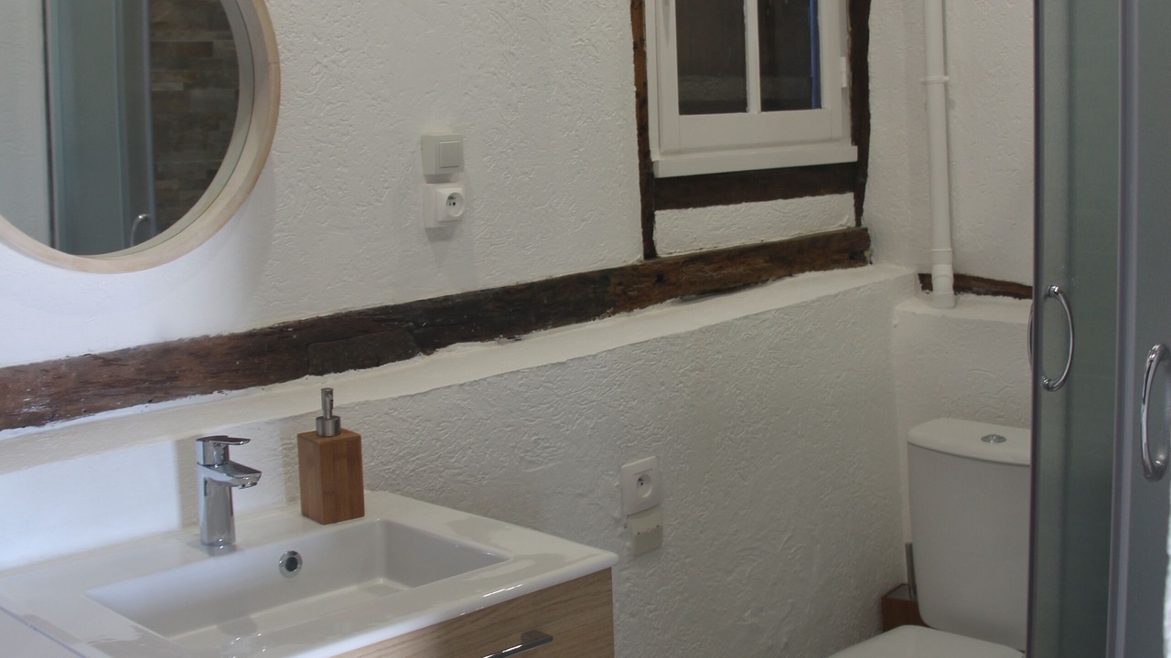 Photo of Bathroom in Les Authieux-sur-Calonne