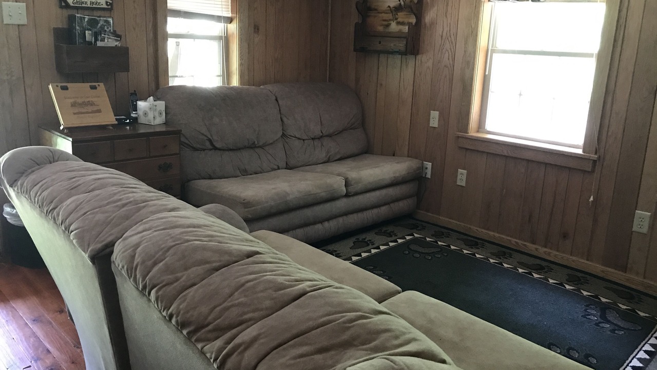 Photo of Bedroom in Lone Rock