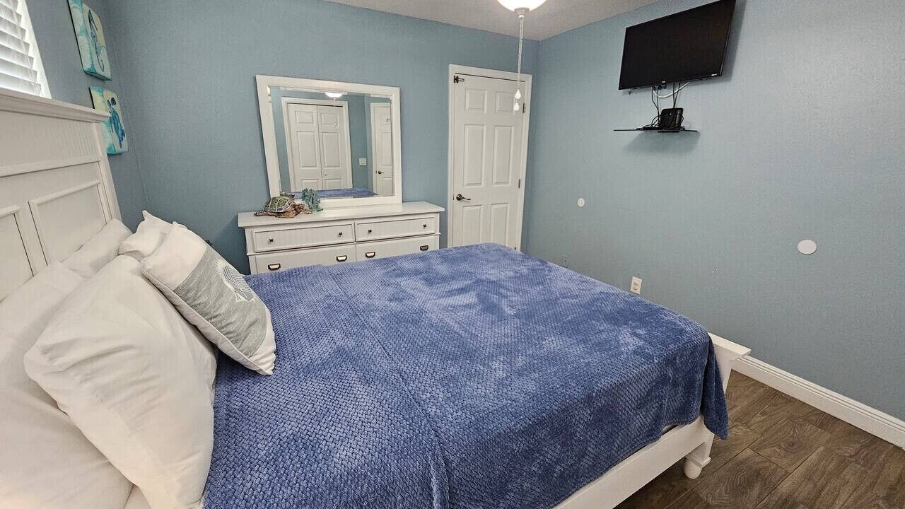 Photo of Bedroom in Indian Rocks Beach