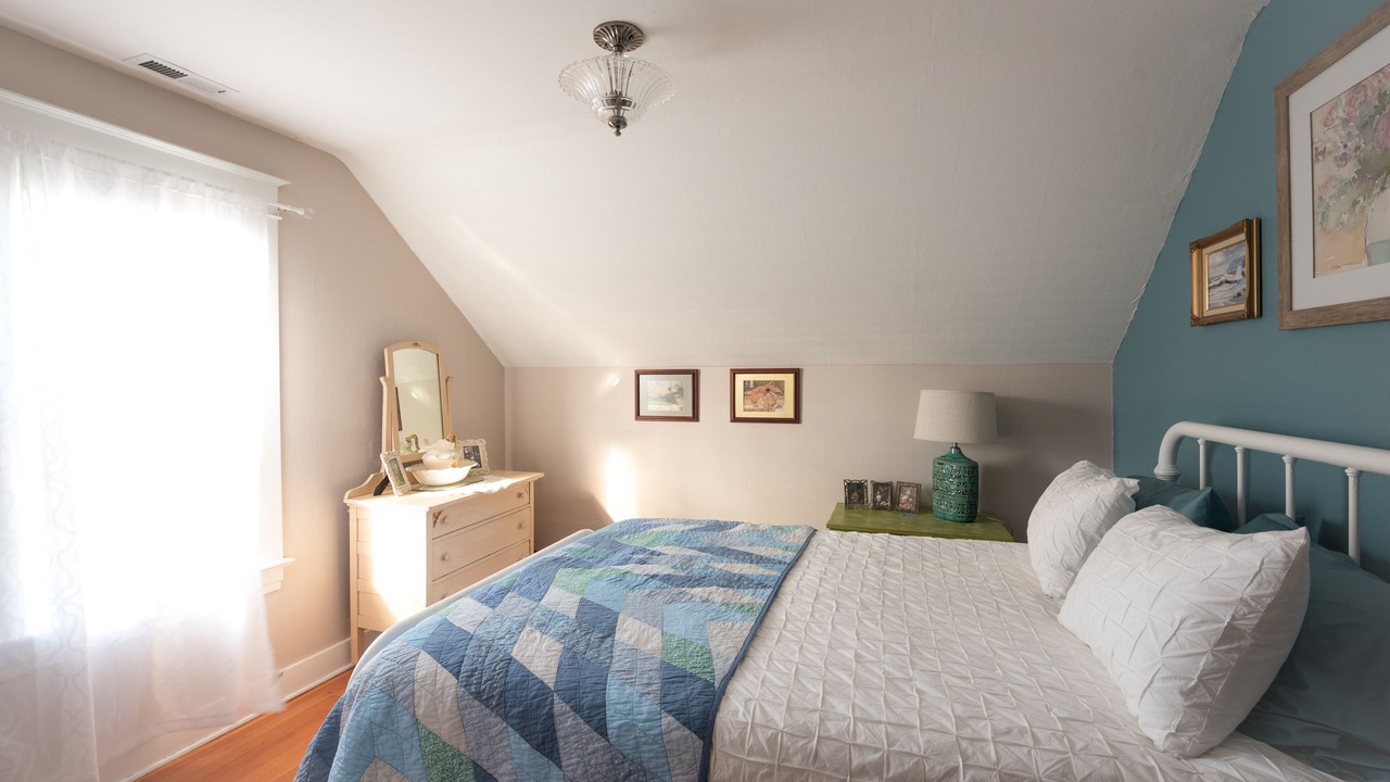 Photo of Bedroom in Everett