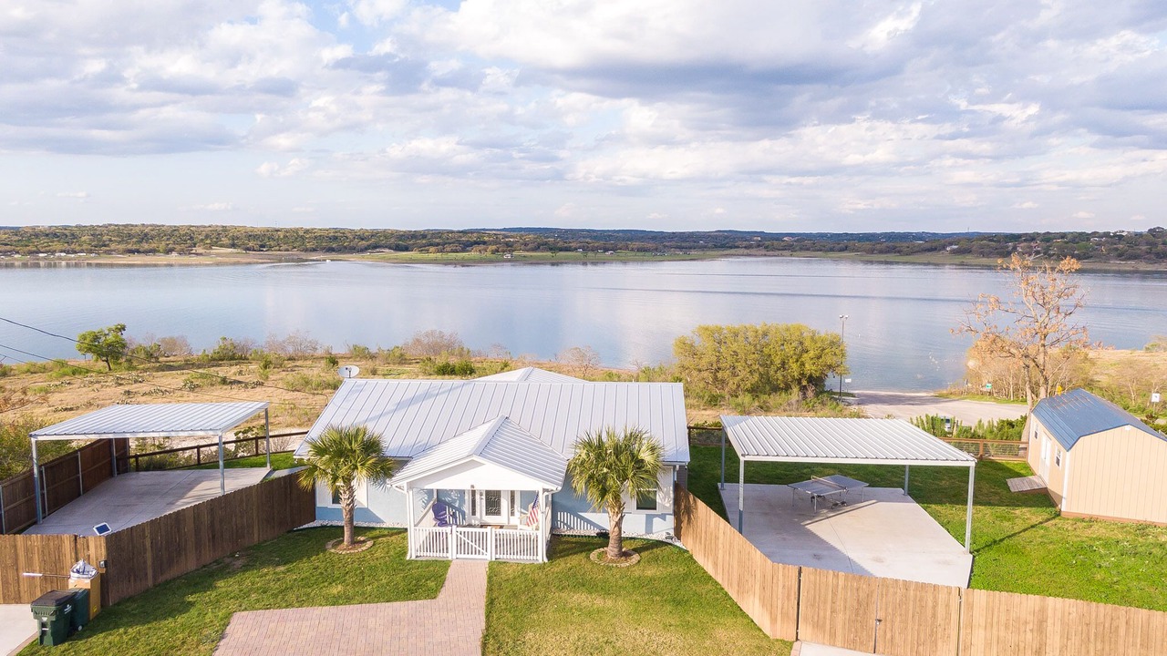 Photo of Outdoor in Canyon Lake