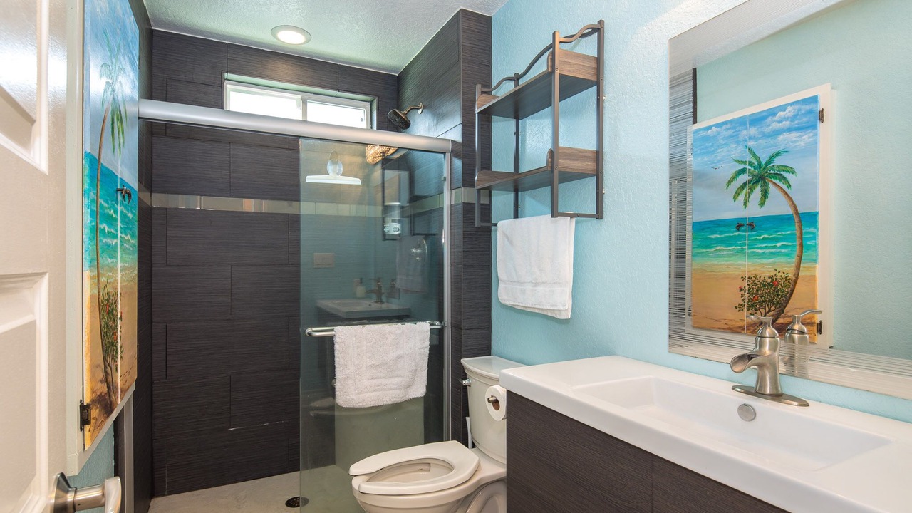 Photo of Bathroom in Canyon Lake
