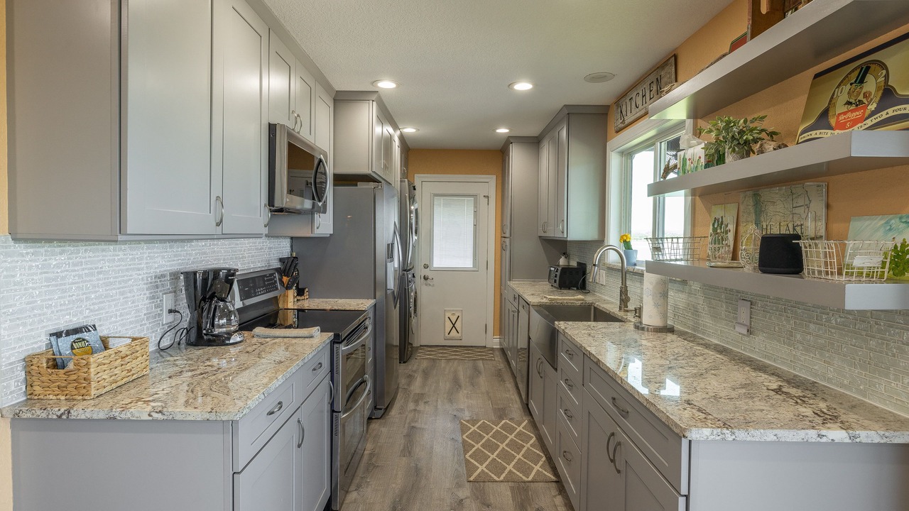 Photo of Others in Canyon Lake