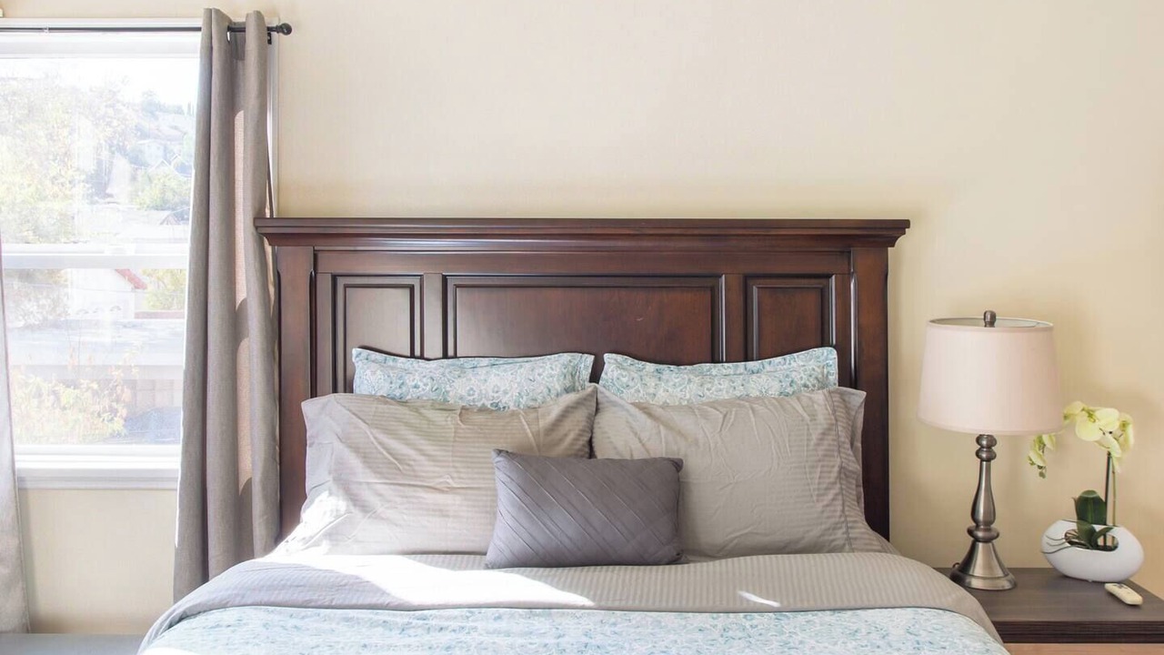 Photo of Bedroom in Eagle Rock