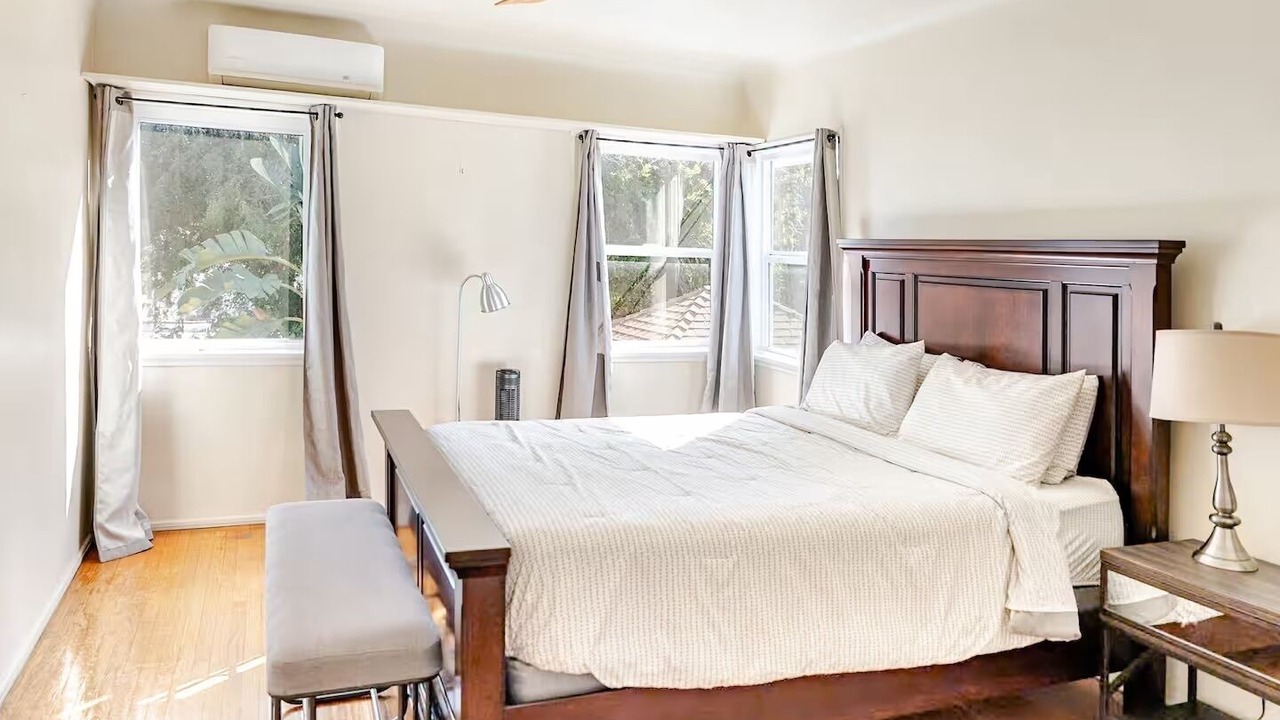 Photo of Bedroom in Eagle Rock