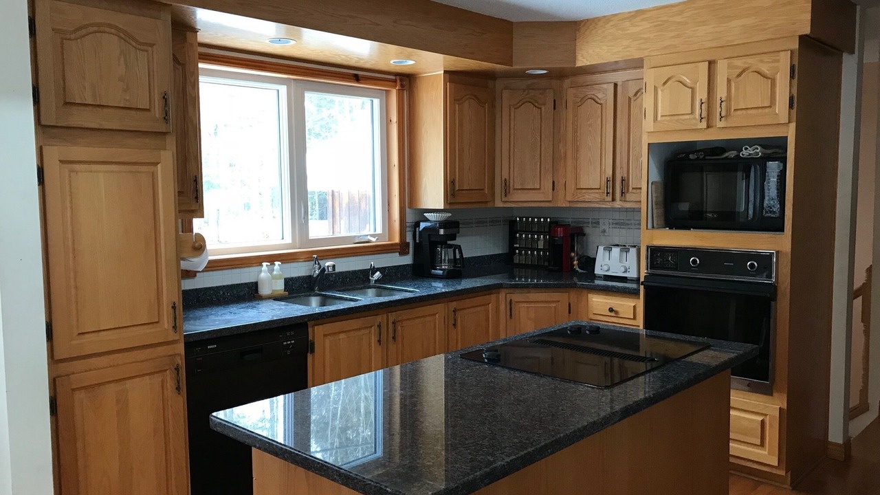Photo of Kitchen in Lanark Highlands