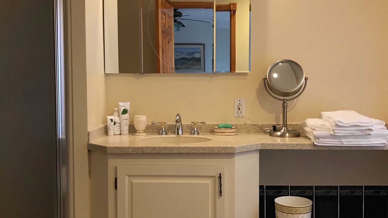 Photo of Bathroom in Lanark Highlands