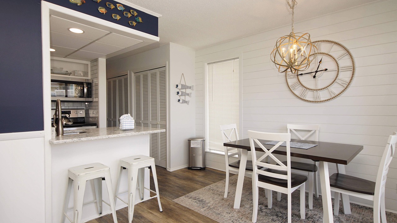 Photo of Others in Holiday Isle