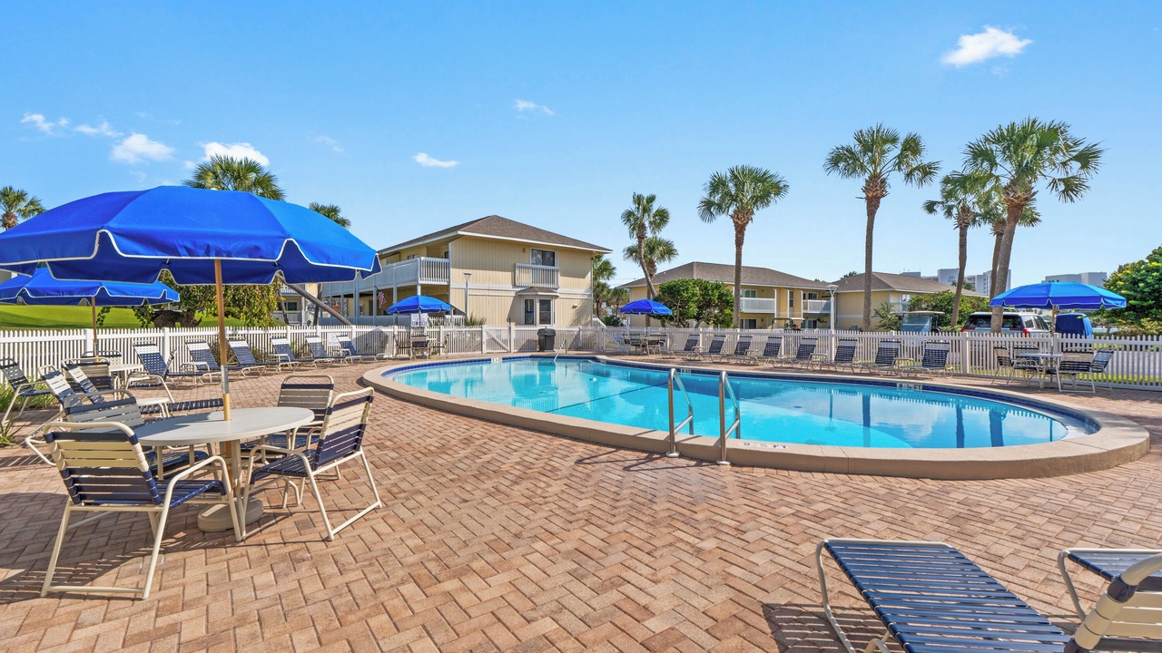 Photo of Others in Holiday Isle