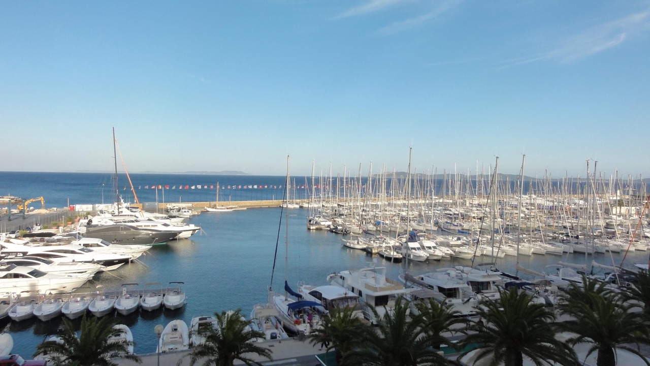 Photo of Others in Hyeres