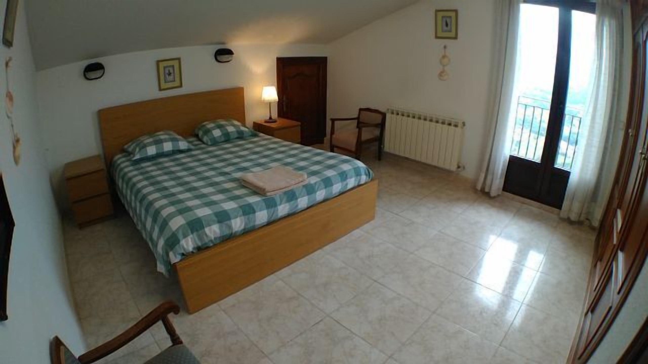 Photo of Bedroom in Elbete