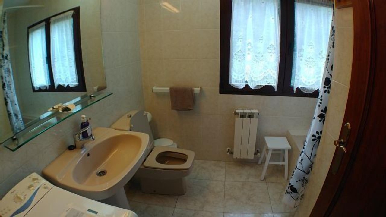 Photo of Bathroom in Elbete
