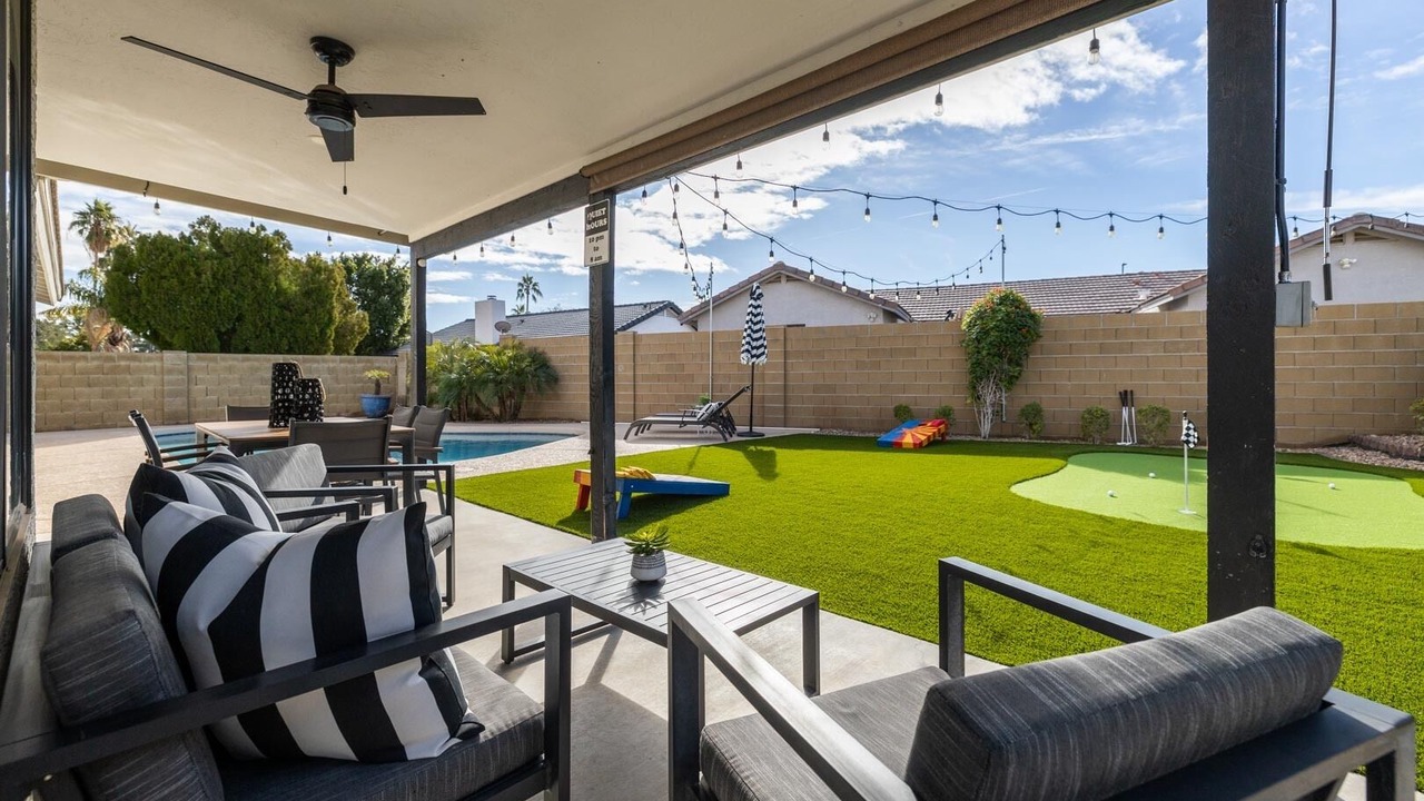Photo of Outdoor in Meadows