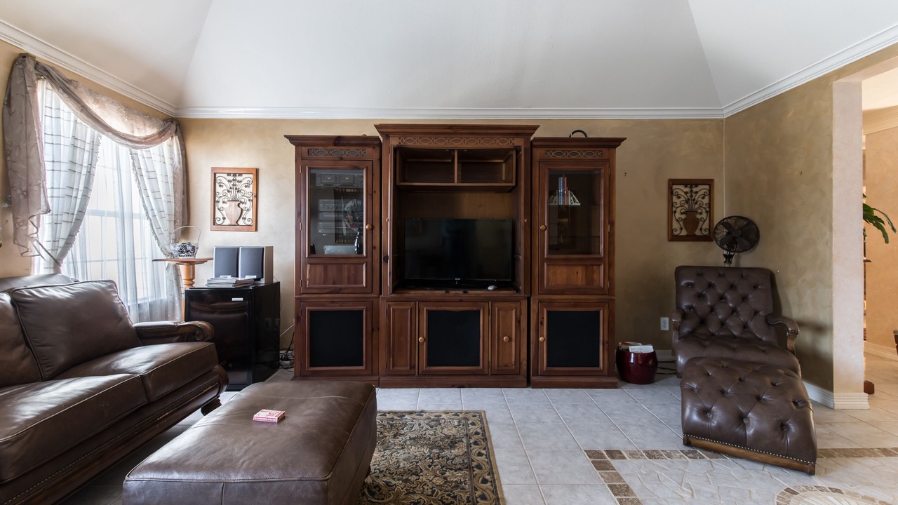 Photo of Livingroom in South Arlington