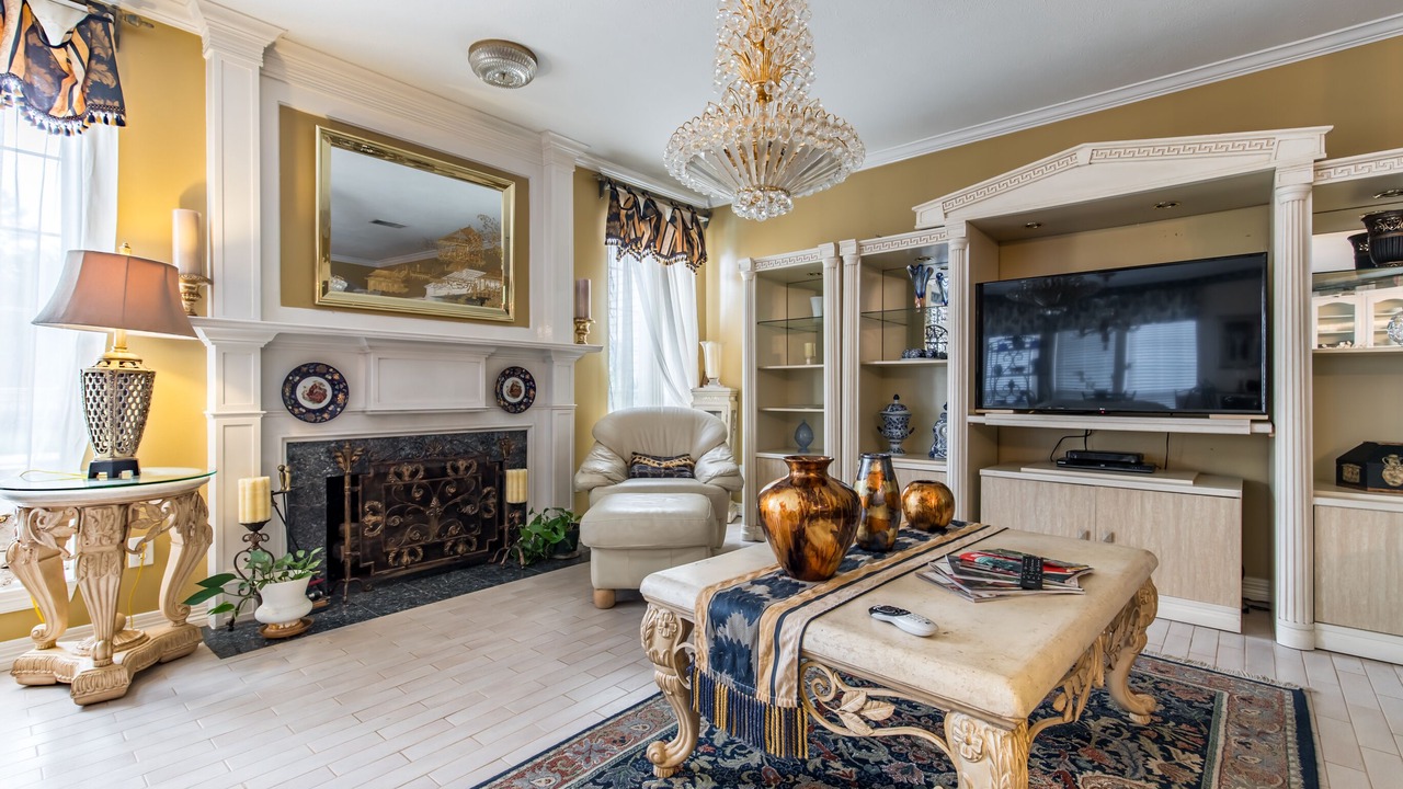Photo of Livingroom in South Arlington