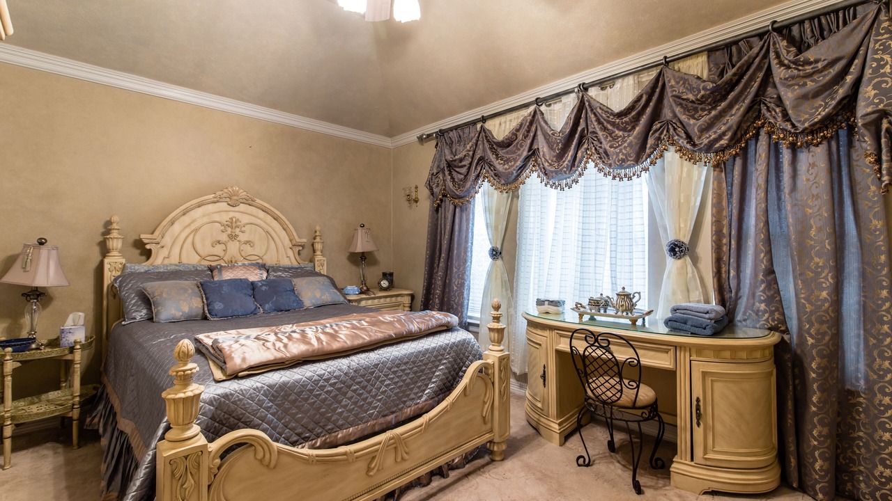Photo of Bedroom in South Arlington