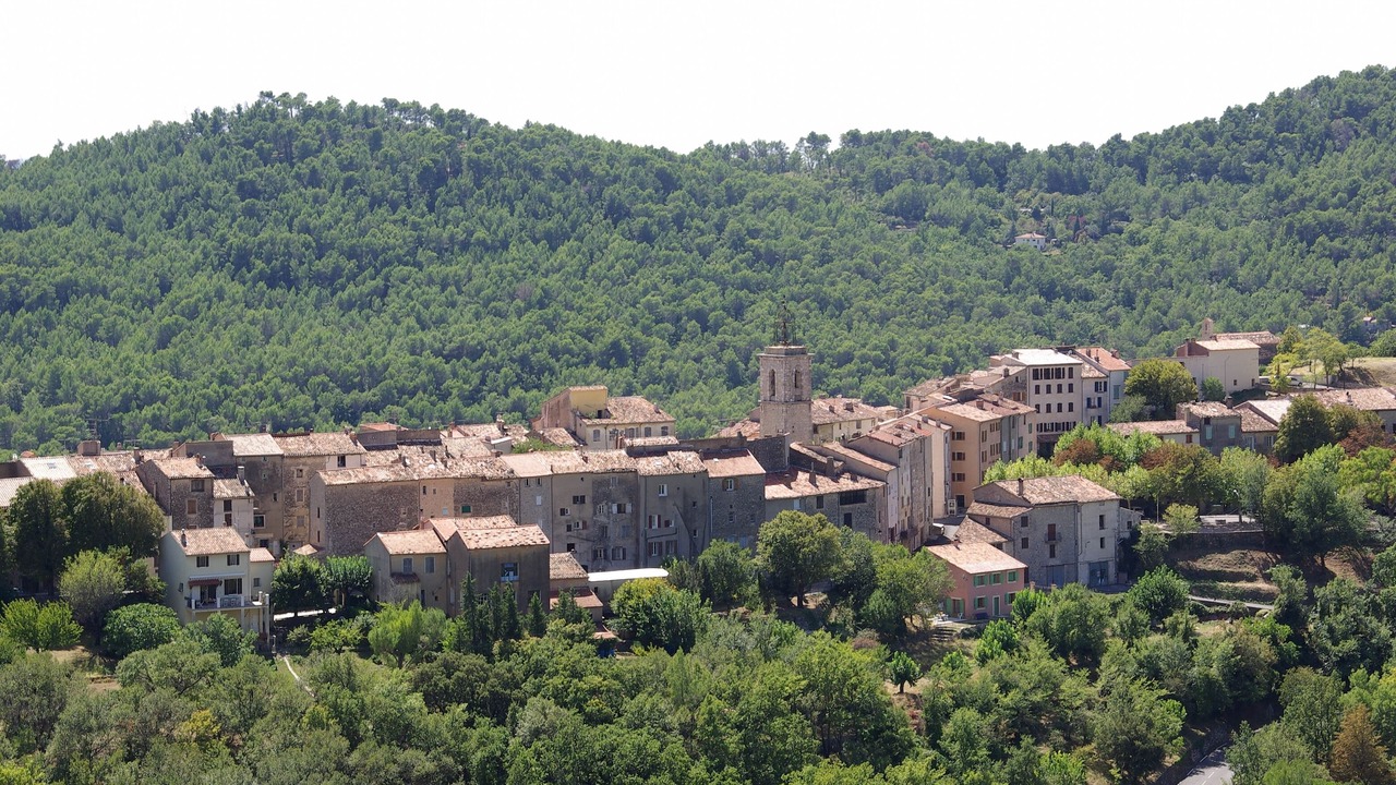Photo of Outdoor in Claviers