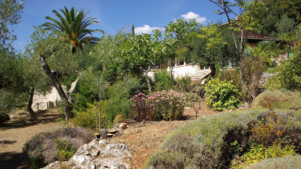 Photo of Outdoor in Claviers