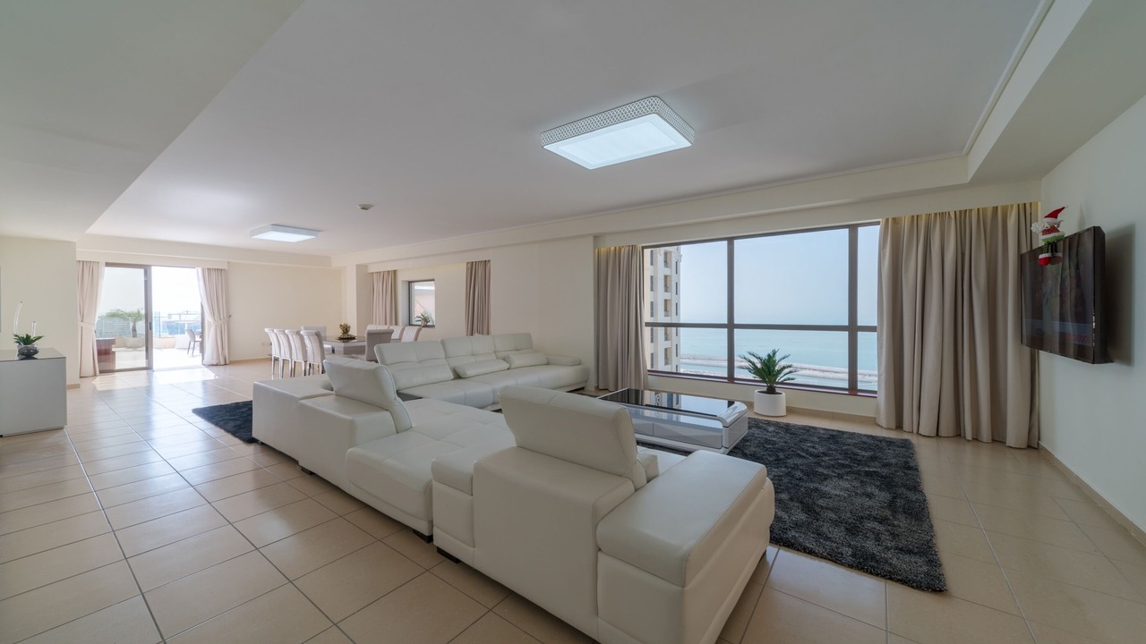 Photo of Livingroom in Jumeirah Beach Residence