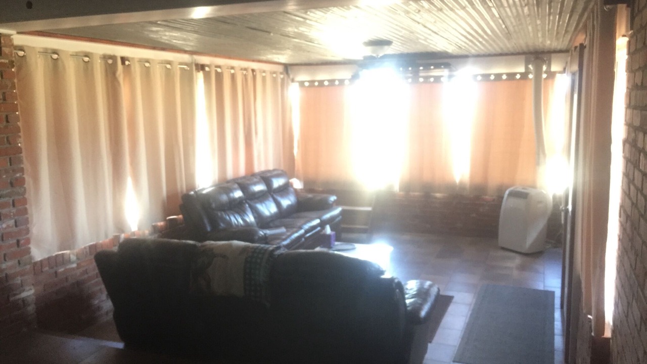Photo of Livingroom in Fort Cobb