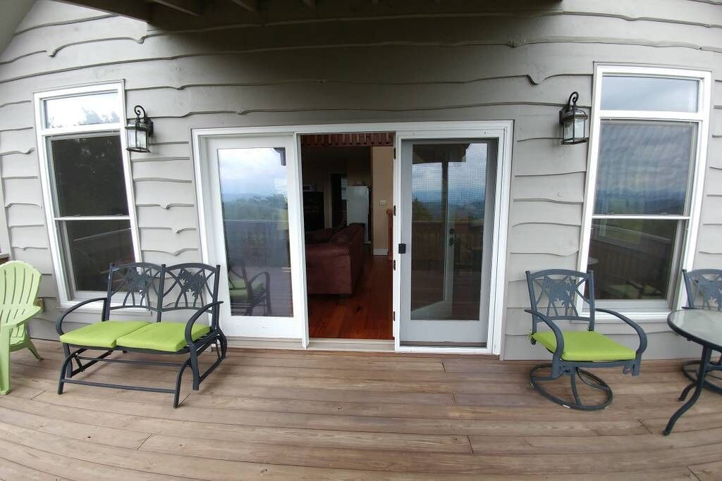 Photo of Patio Balcony in Skyland