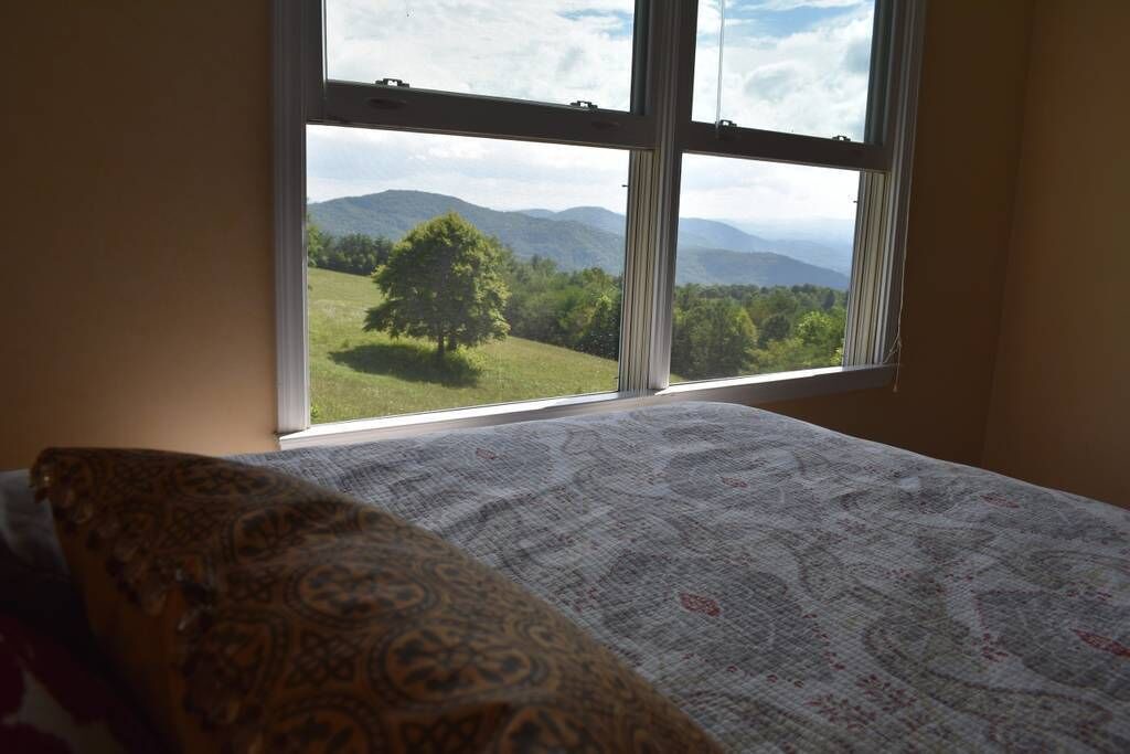 Photo of Bedroom in Skyland