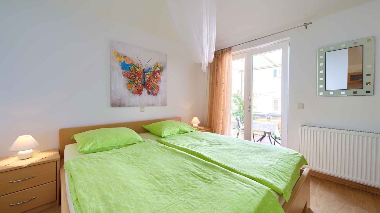 Photo of Bedroom in Vantacici