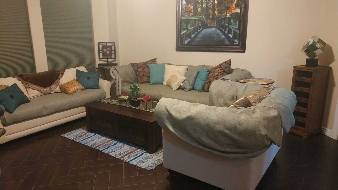 Photo of Livingroom in Gilbert