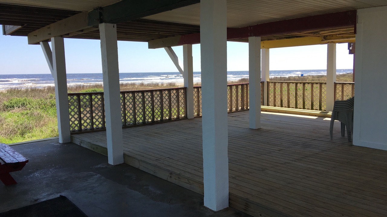 Photo of Patio Balcony in Terramar Beach