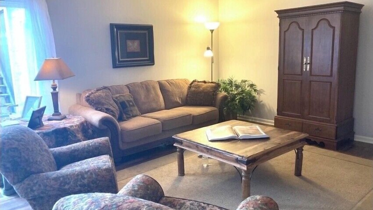 Photo of Livingroom in Bucyrus