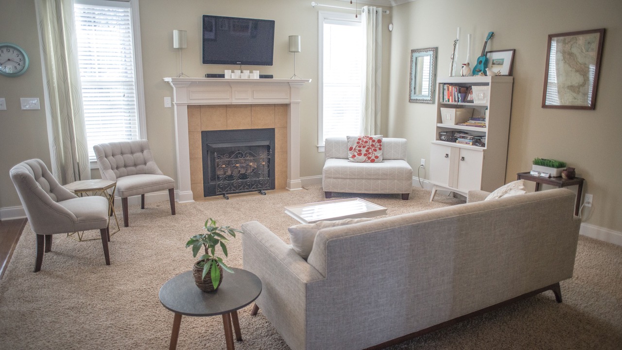 Photo of Livingroom in Evans