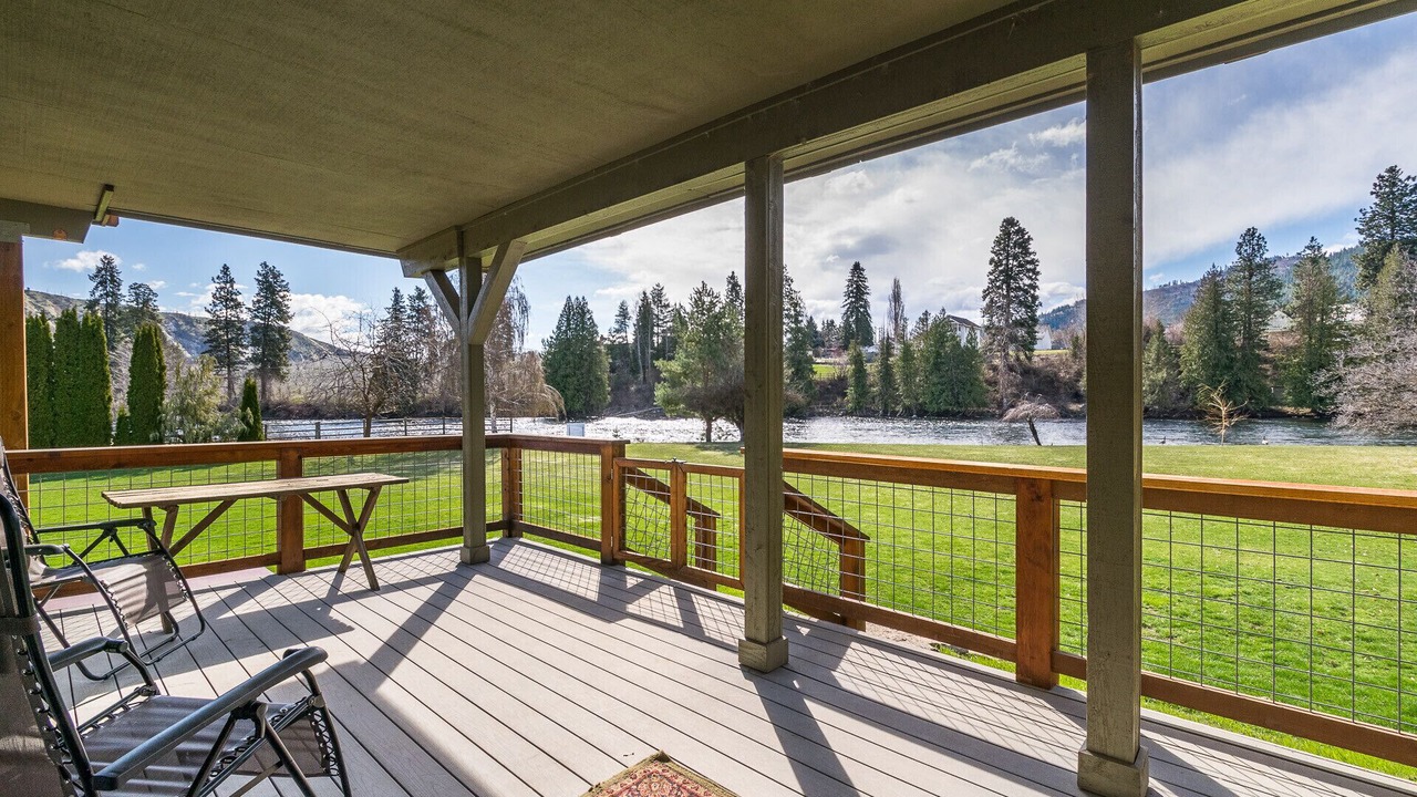 Photo of Patio Balcony in Peshastin